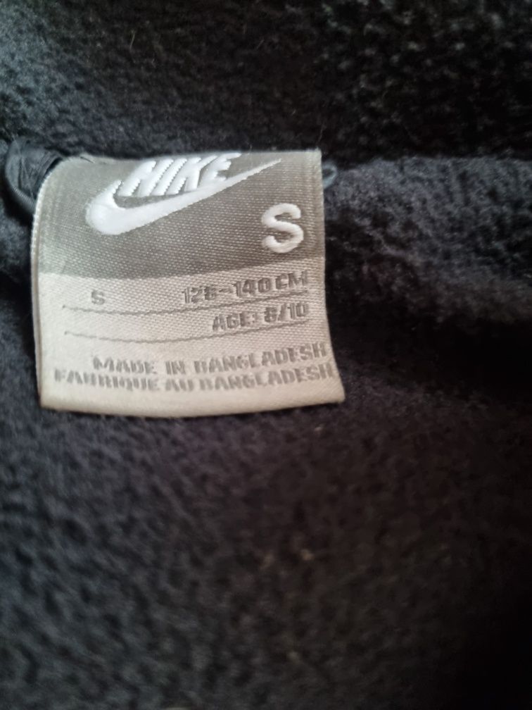 Оригинален детски елек на Nike