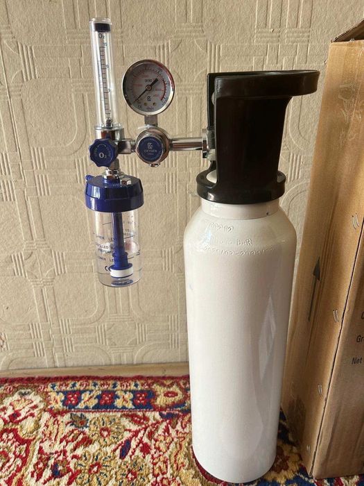 Кислородна бутилка с редуцир вентил и овлажнител 5л