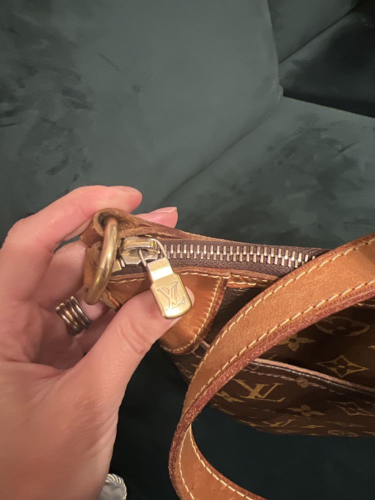 Geanta Louis Vuitton- 100% autentica