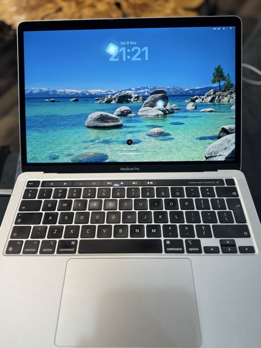 Macbook 13 pro M2 16gb 512