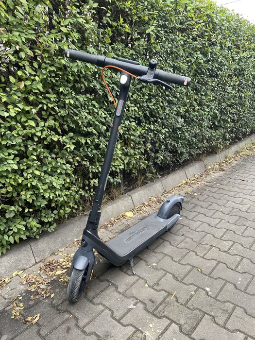 Trotineta electrica  ninebot e2 pro