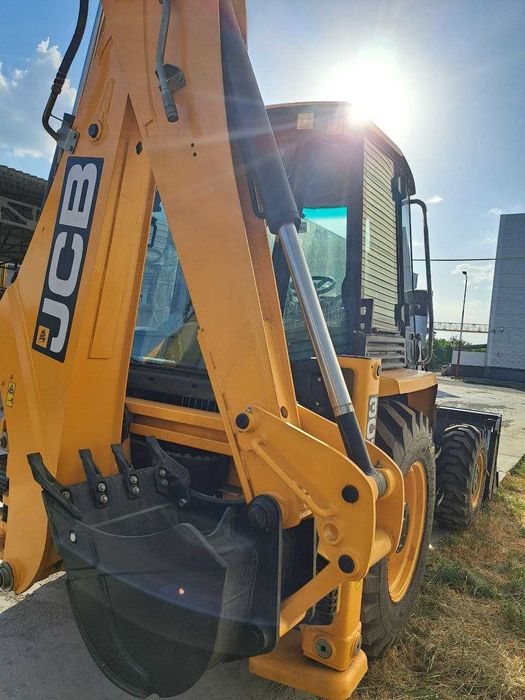 Янги Экскаватор погрузчик JCB 3СХ  /Рассрочкага