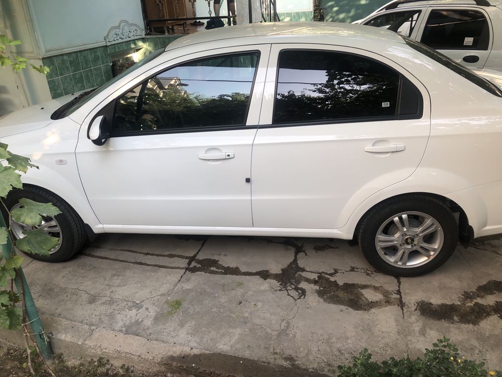Продаю Nexia 3 2018г Пробег 4.000km