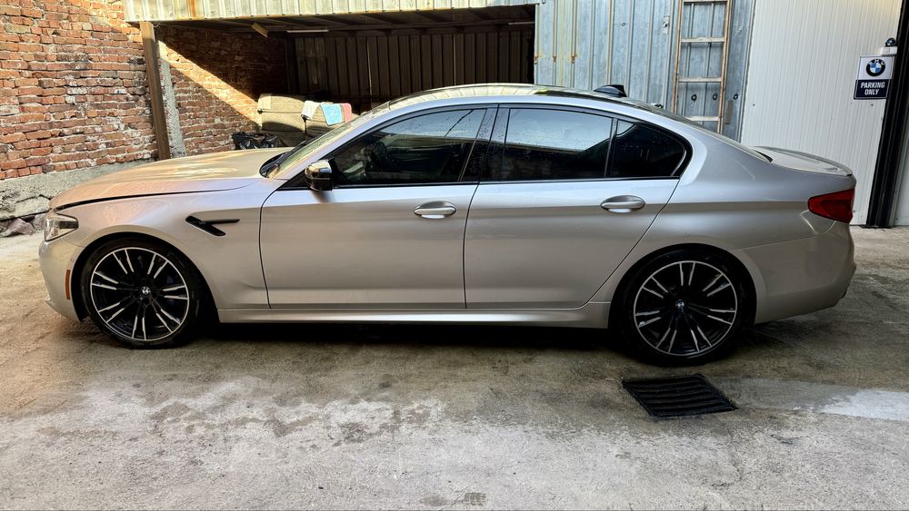 BMW M5 F90 На Части