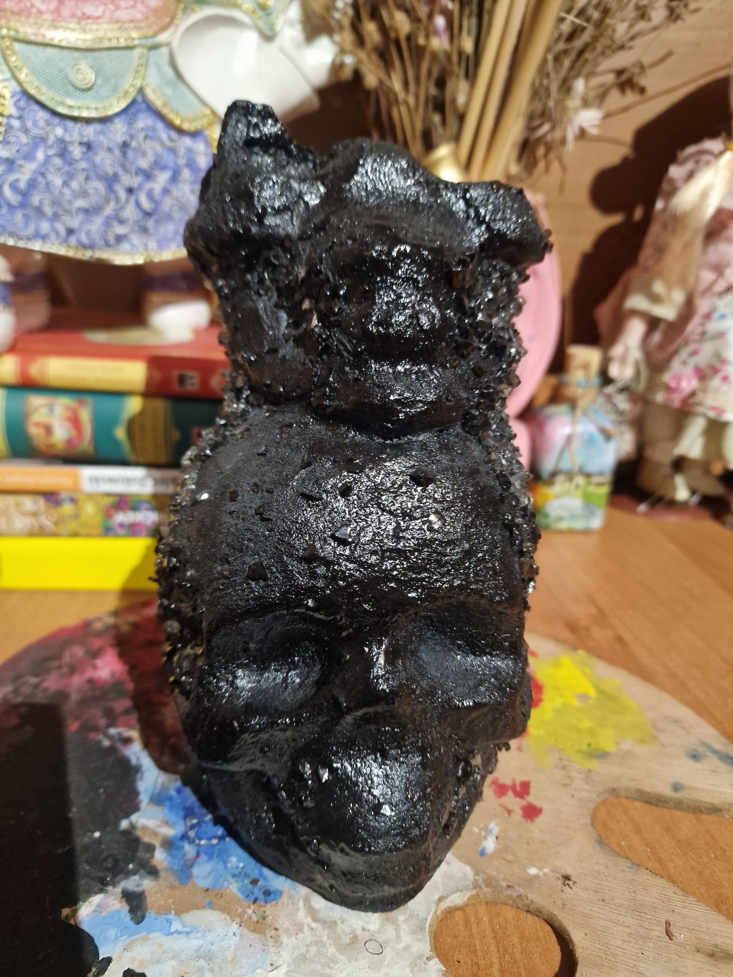 Statueta craniu negru