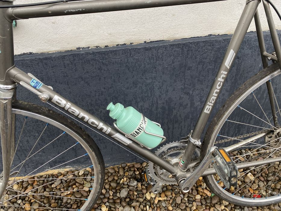 Vand bicicleta cursiera bianchi