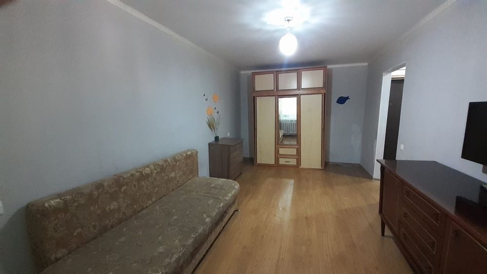 Продам 1 комн В Центре.