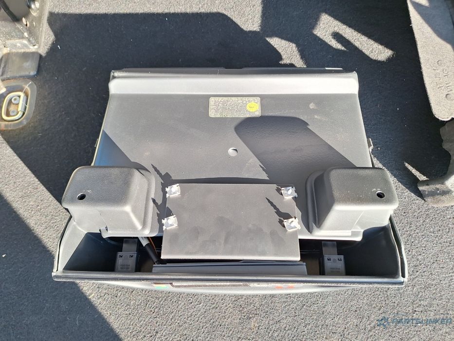 Carcasa taximetru VOLKSWAGEN CADDY IV Estate SAB, SAJ 2015 - 2020