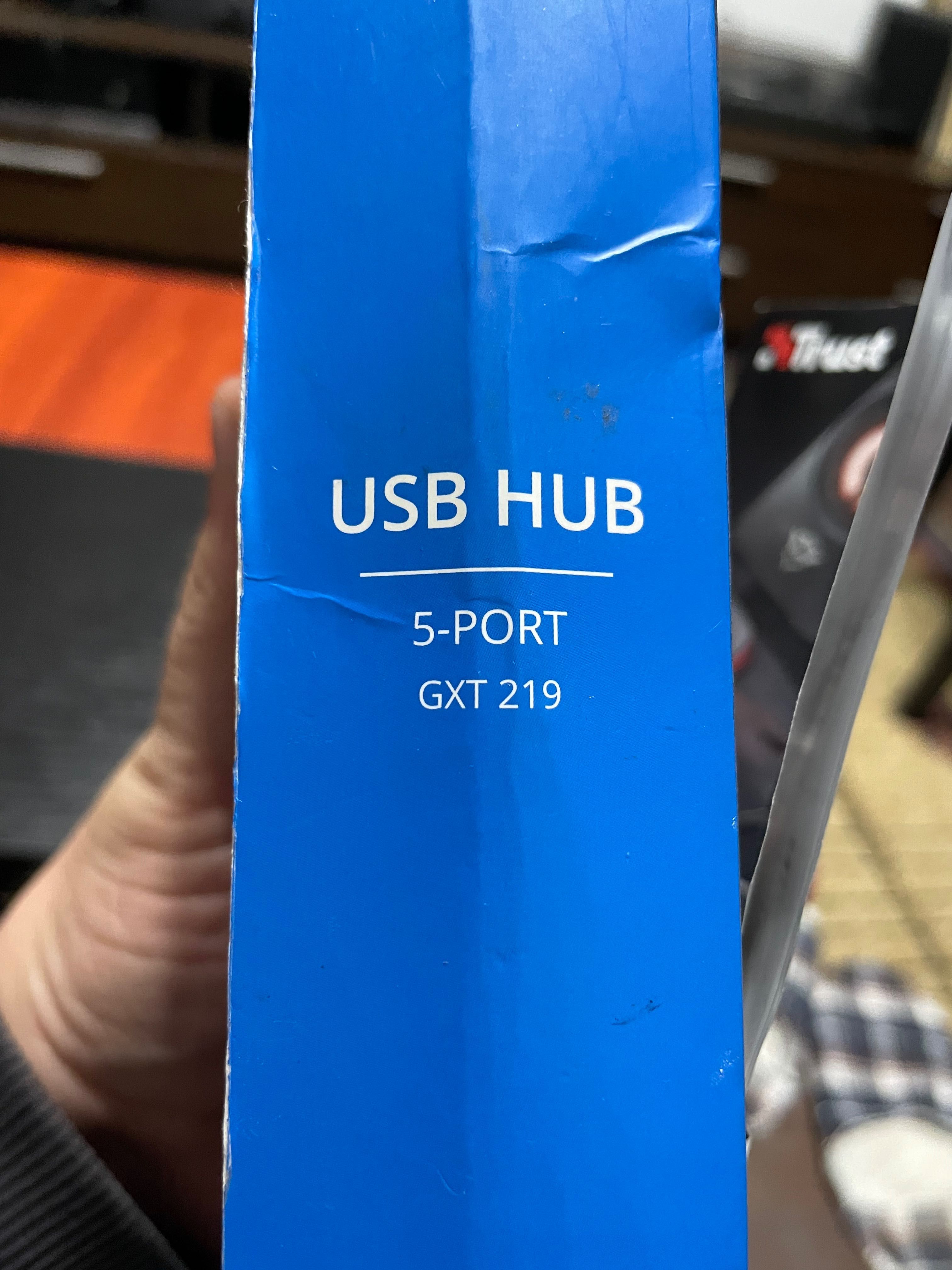 USB hub PS4 slim Trust GXT 219, 5 port