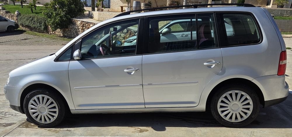 Vw Touran 7 местен