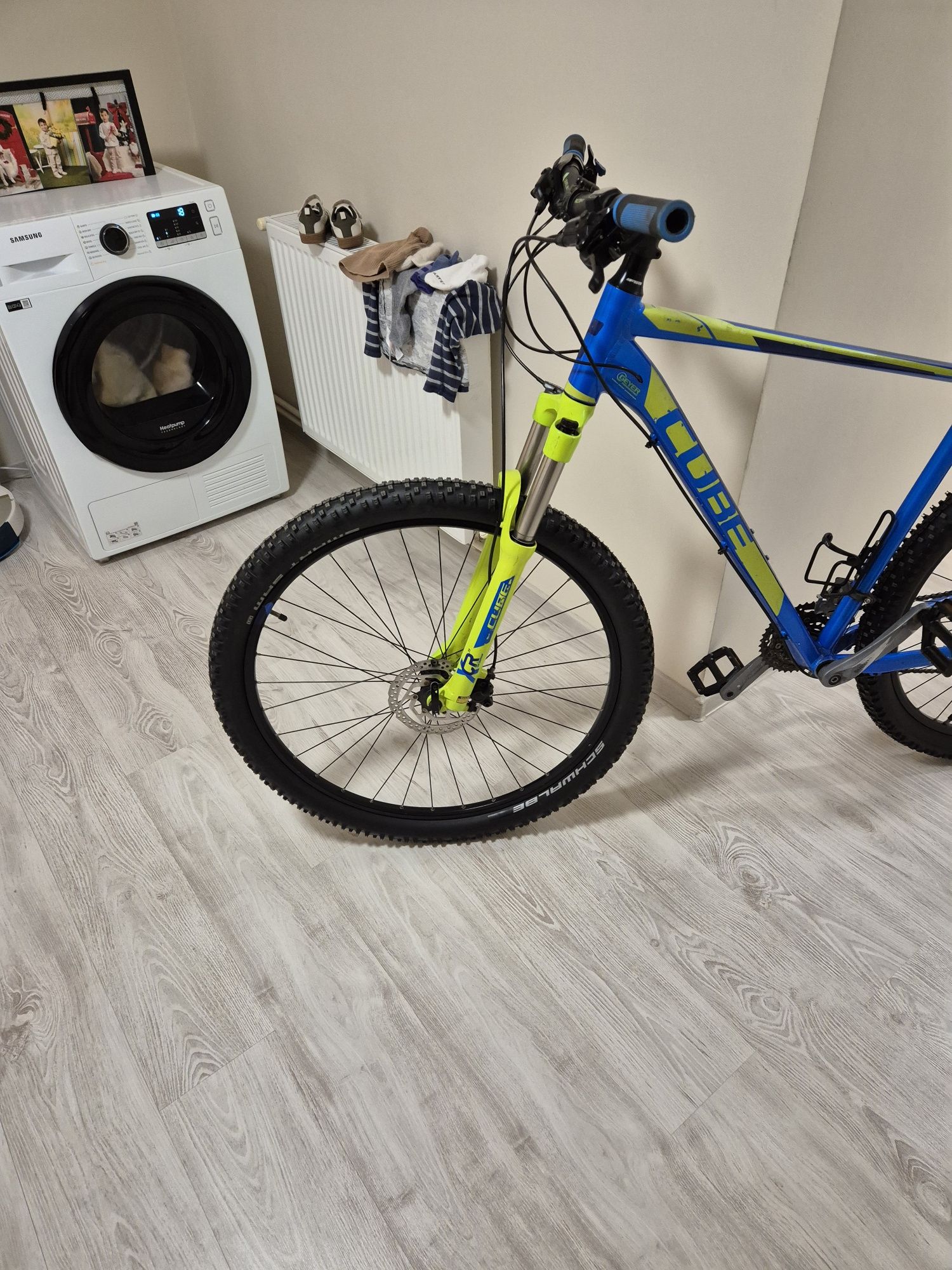 Bicicleta CUBE,roti 29,frane hidraulice,full Shimano DEORE