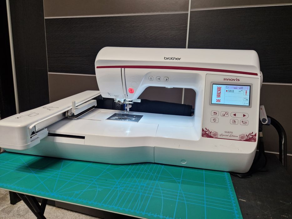 Masina de brodat Brother Innov-is NV870SE