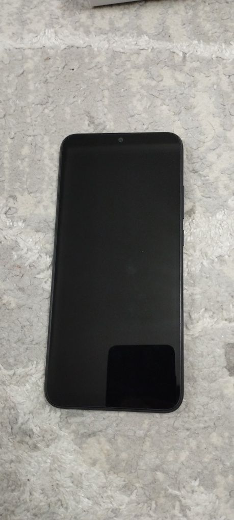Redmi 9A sotiladi 64 talik holati zoʻr karobka dakumentlari bor