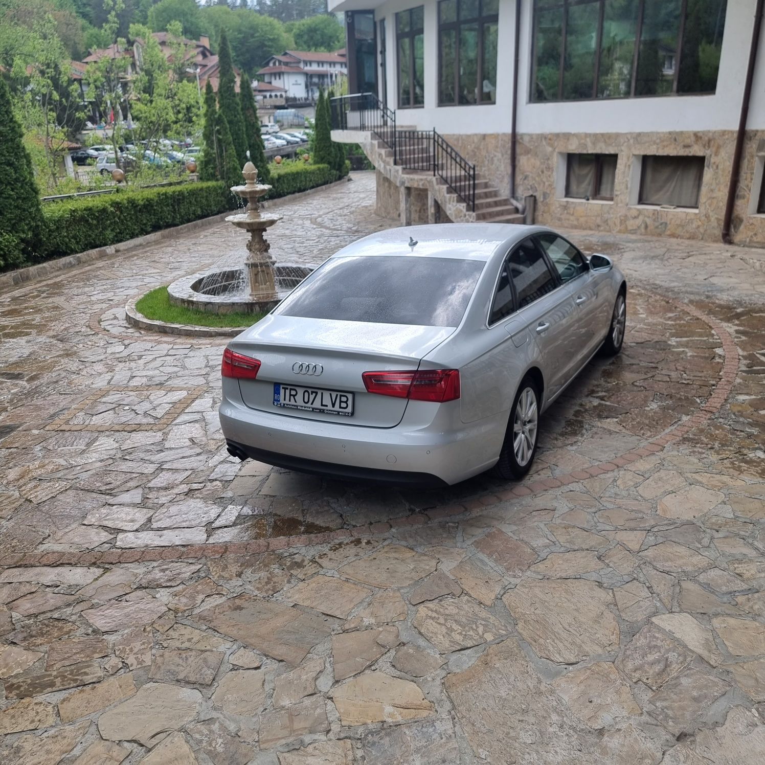 Vand Audi A6 Full webasto cu opțiuni de A8