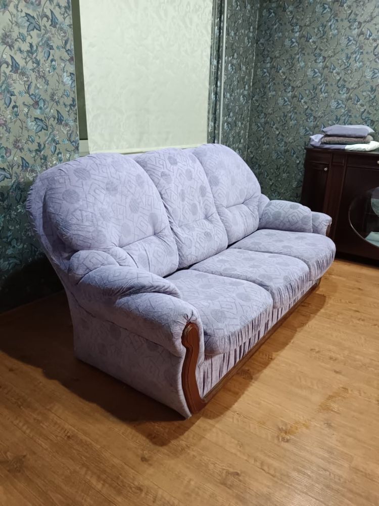 Диван с креслами