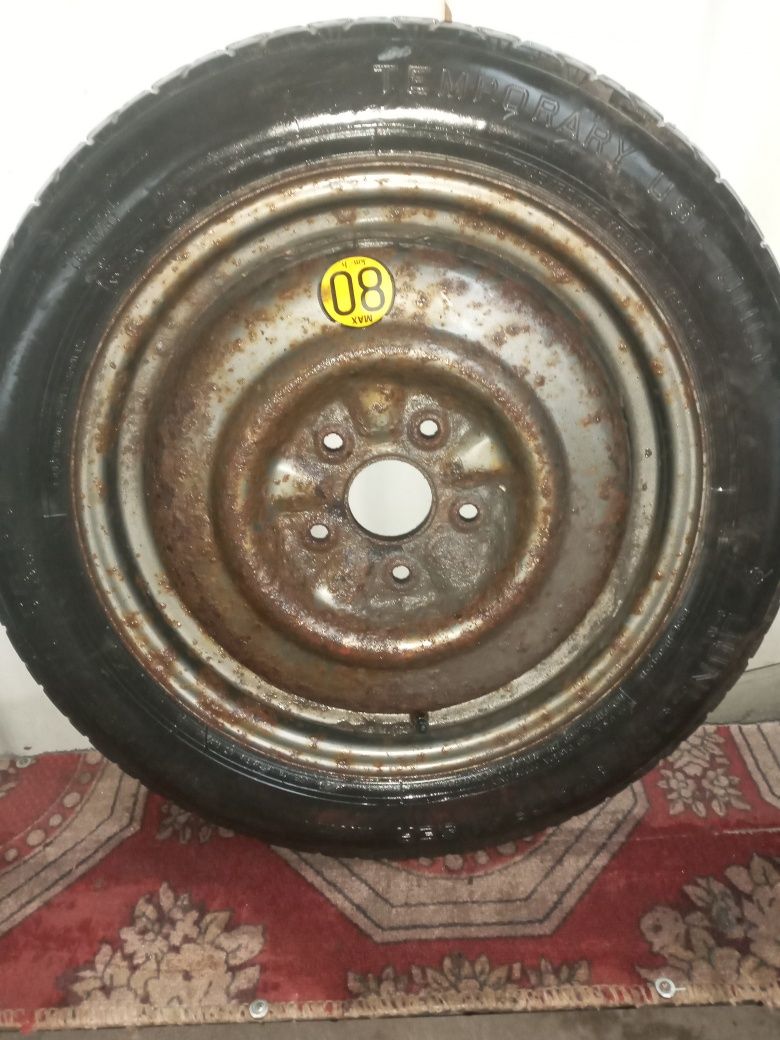 Запасное колесо на Toyota Previa