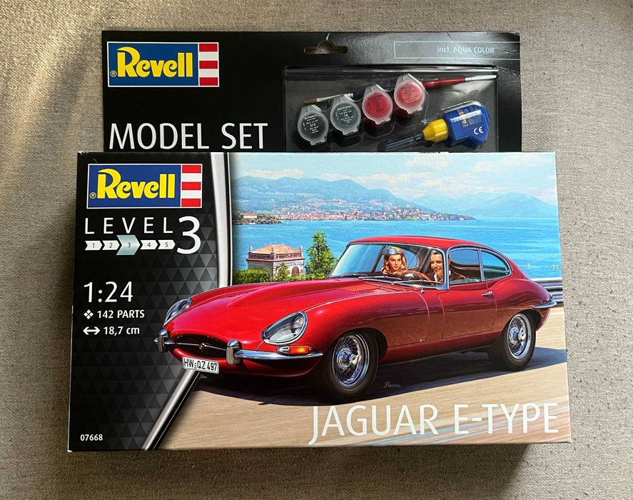 Mașină de construit Revell Jaguar E Type 1:24, set nou sigilat