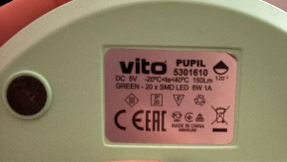 Нова офис лампа (кабел+батерии)