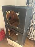 Vand 2 incinte pentru subwoofer auto.