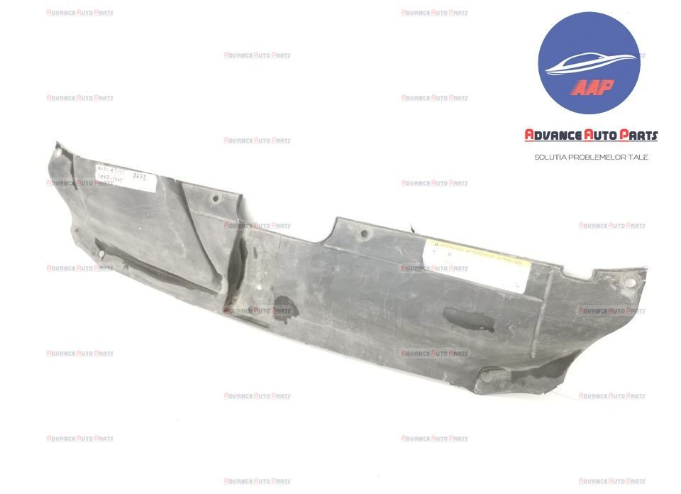 Ауди А5 / Audi A5 Оригинален теглич в добро състояние 8T0807081A