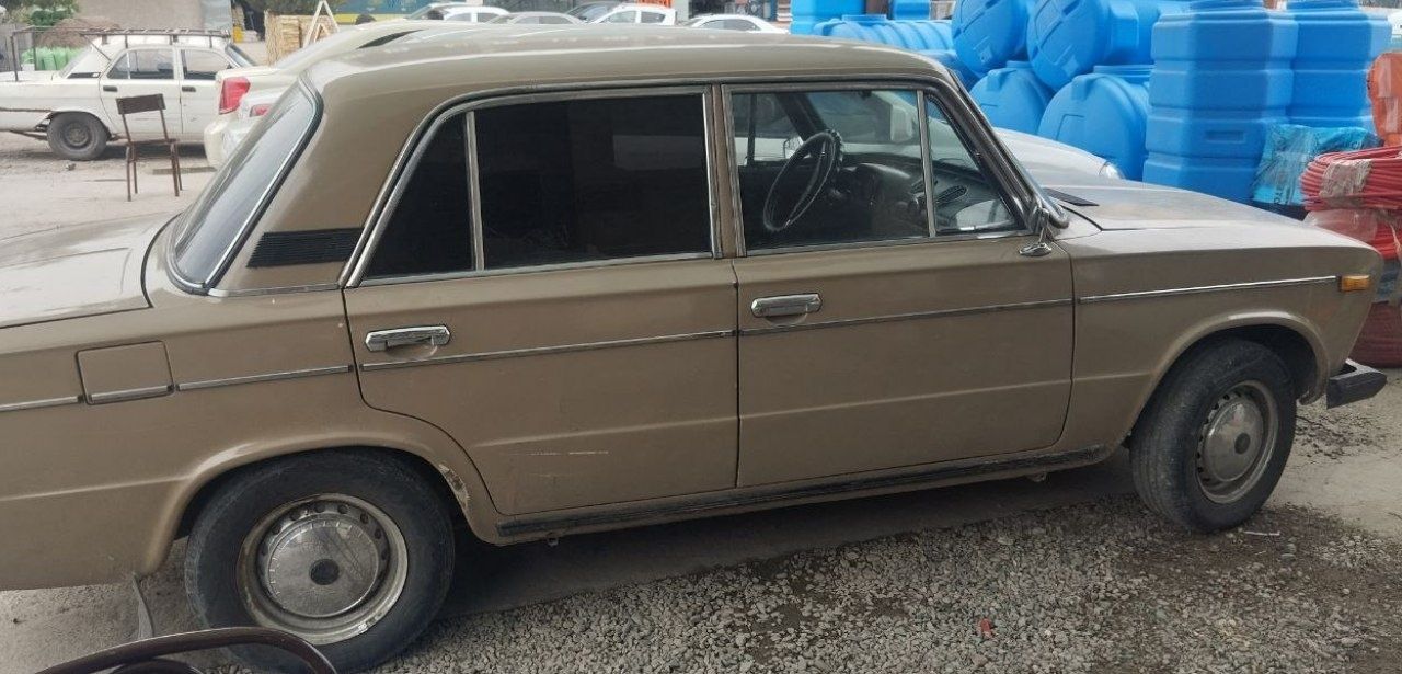 Vaz 21 06 sotiladi