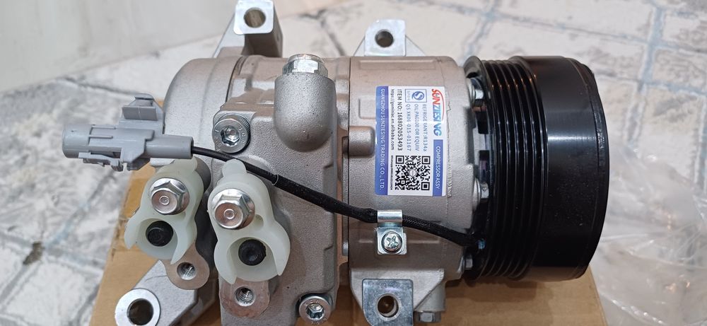 Компрессор кондиора Сузуки Грант Витара мотор J20A