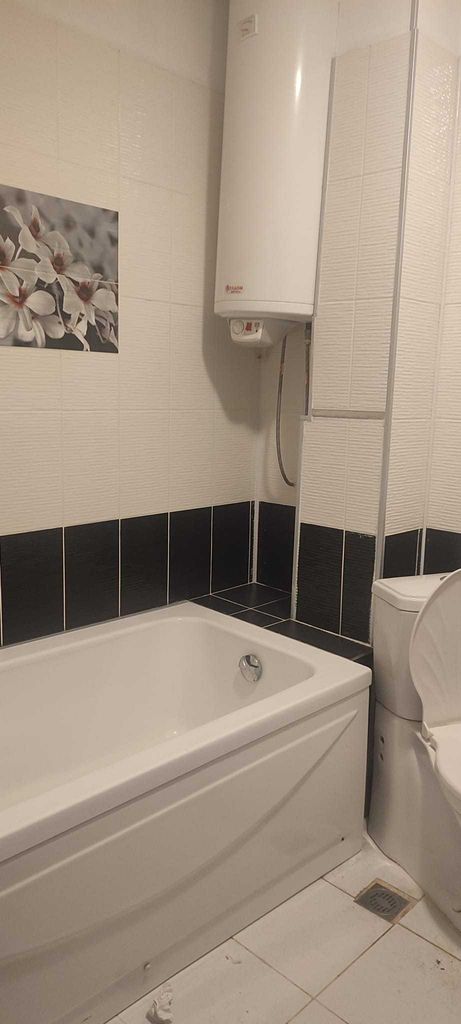 Продава се Тристаен апартамент в Асеновград - 86 кв.м за 1535 €/кв.м - Снимка #7