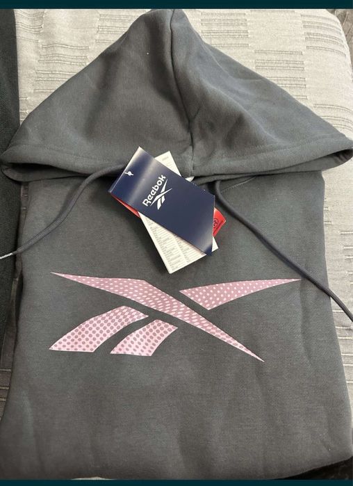 Суичър Reebok с качулка