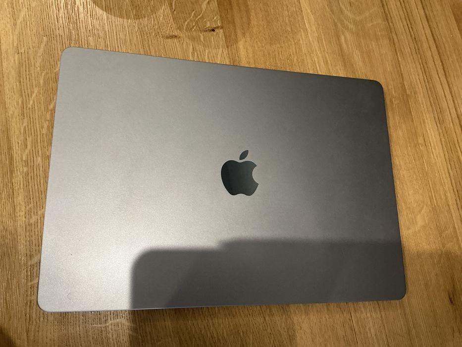 macbook air m2 2023 15.3