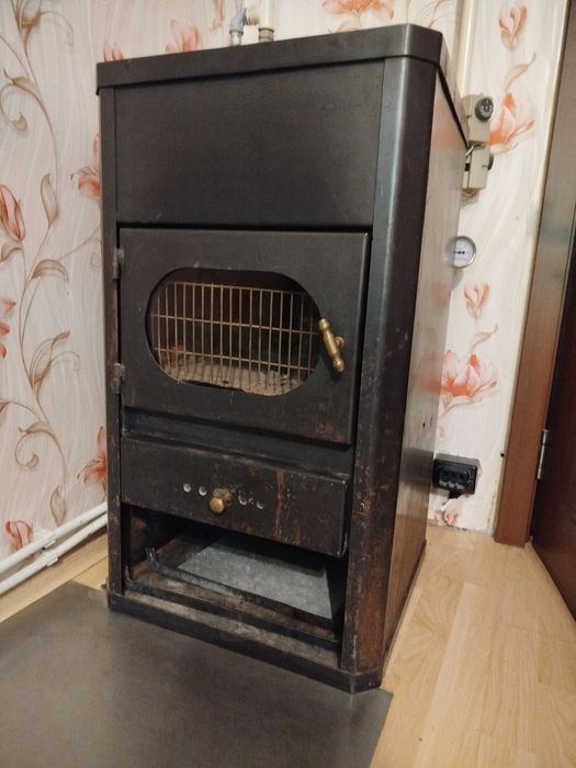 Камина с водна риза