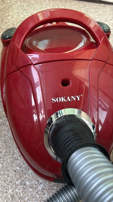 Пылесос рабочий, не дорого