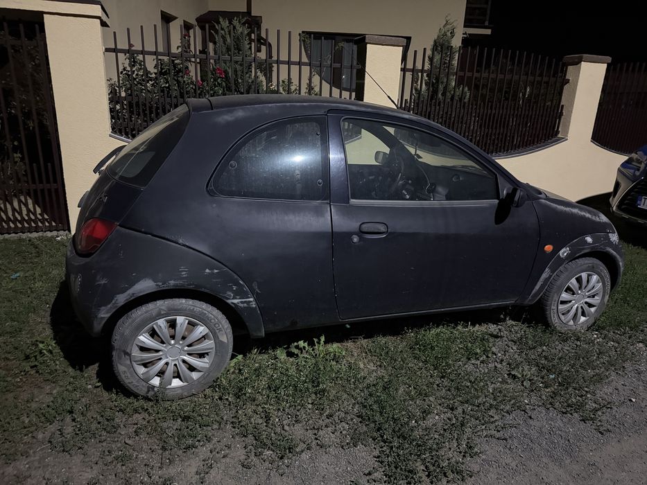Ford Ka din 2006, benzina