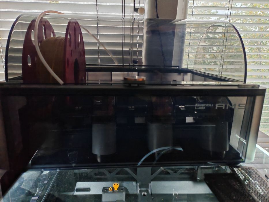 Многоцветна система за 3д принтиране Bambu Lab Ams