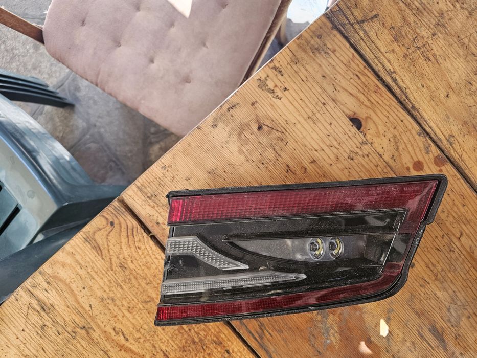 Стопове за Тесла модел s