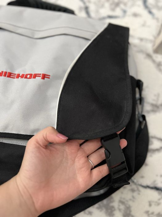 Сумки для ноутбука в отличном состоянии