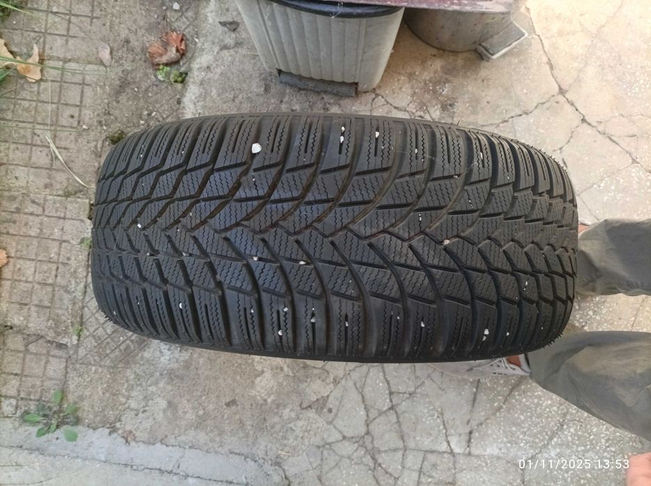 Гуми 205/50/17 зимни комплект нови