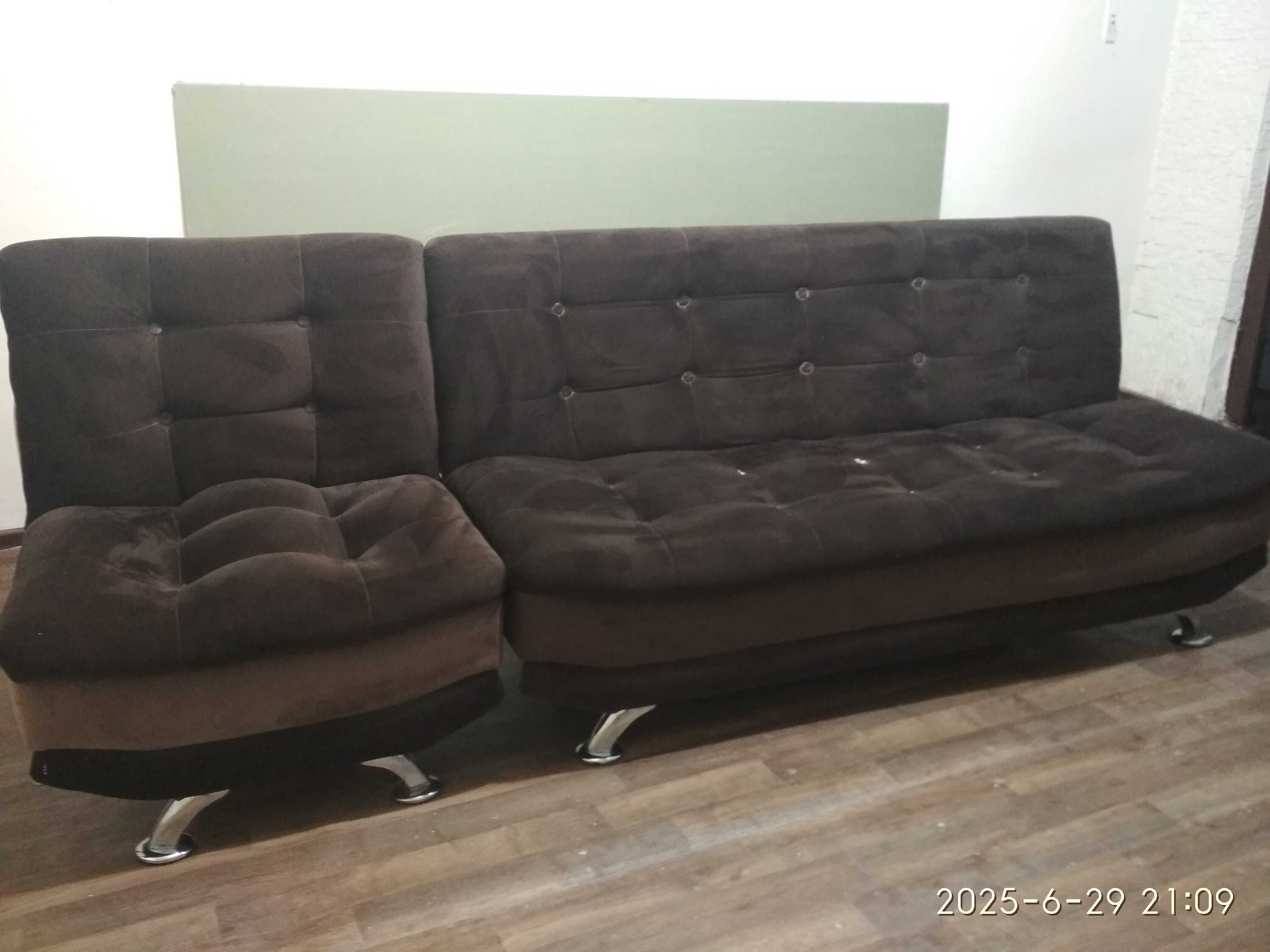 Продам диван +2 кресла б/у