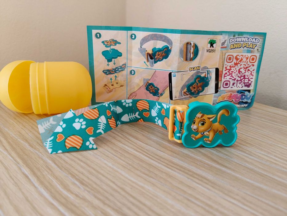 Лот киндер играчки от шоколадови яйца