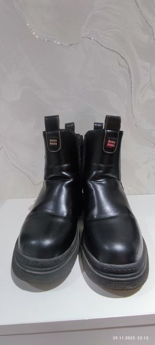 Теплые сапожки продам