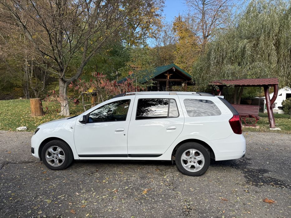 Dacia 2014 - BREAK - tva deductibil - pilot / piele / navi / parktroni