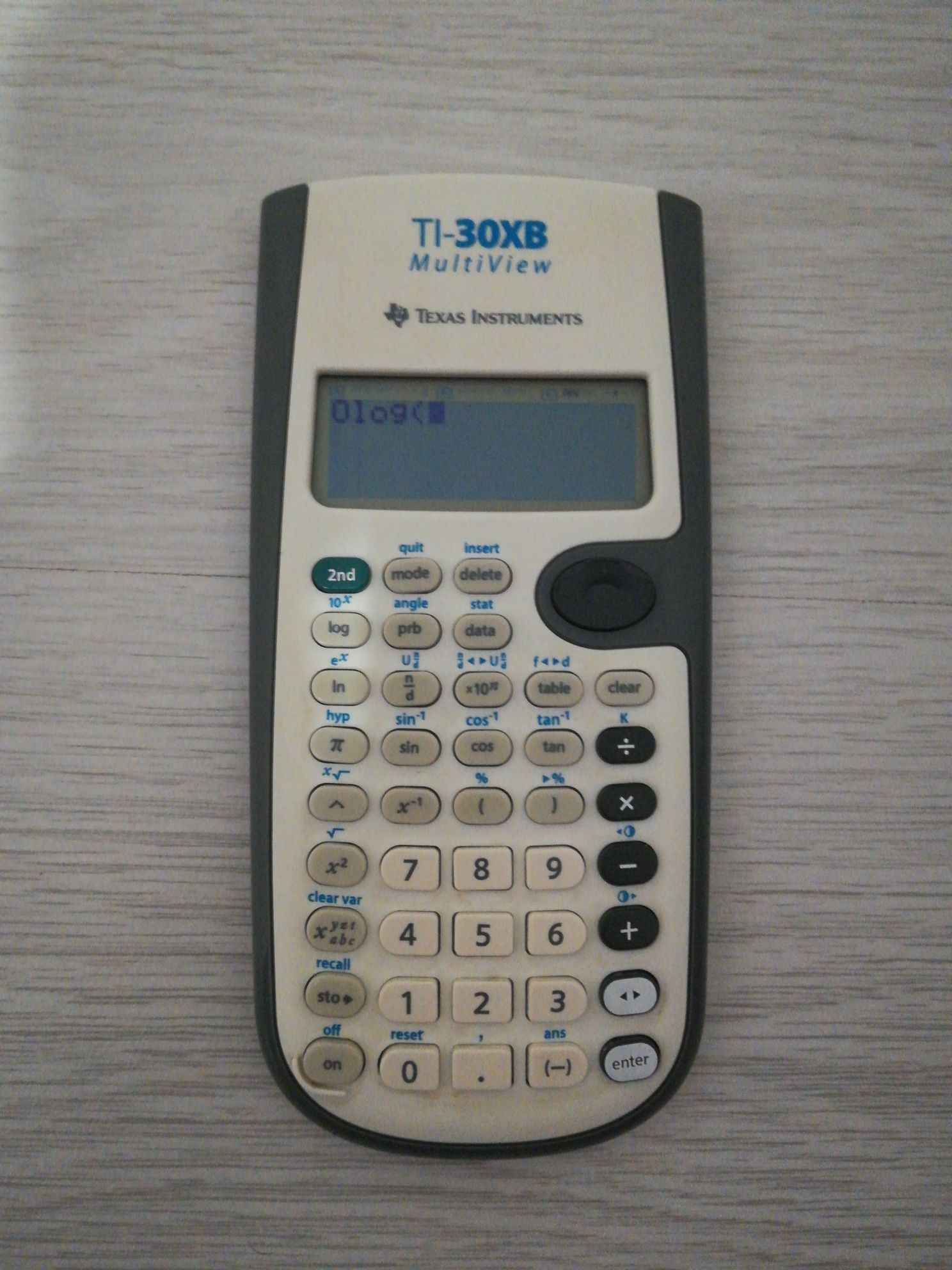 Calculator de birou Texas Instruments, 16 cifre, stiintific