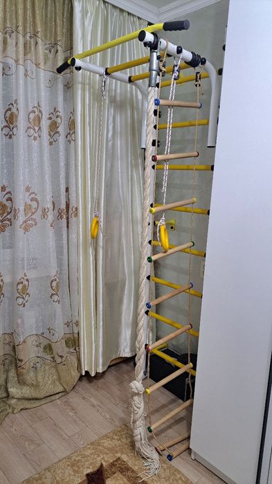 Продам швецкую стенку