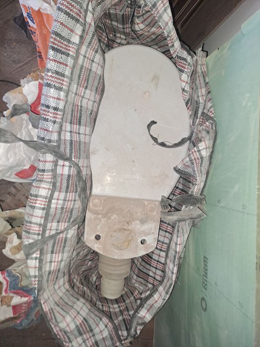 Унитаз строительный