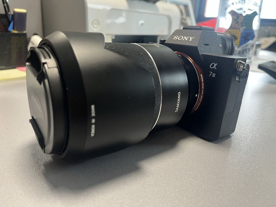 Обектив Samyang 35mm F1.4