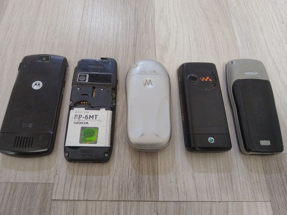 5 та телефон Nokia 1100, e51, w200i, L7,