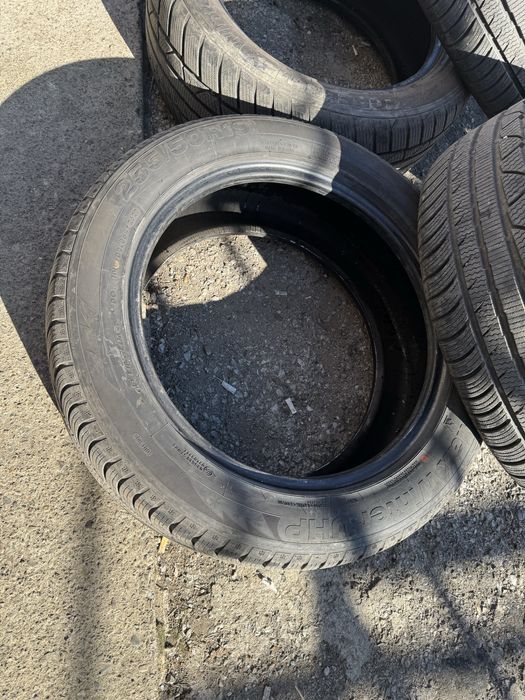 Всесезонни гуми 19”