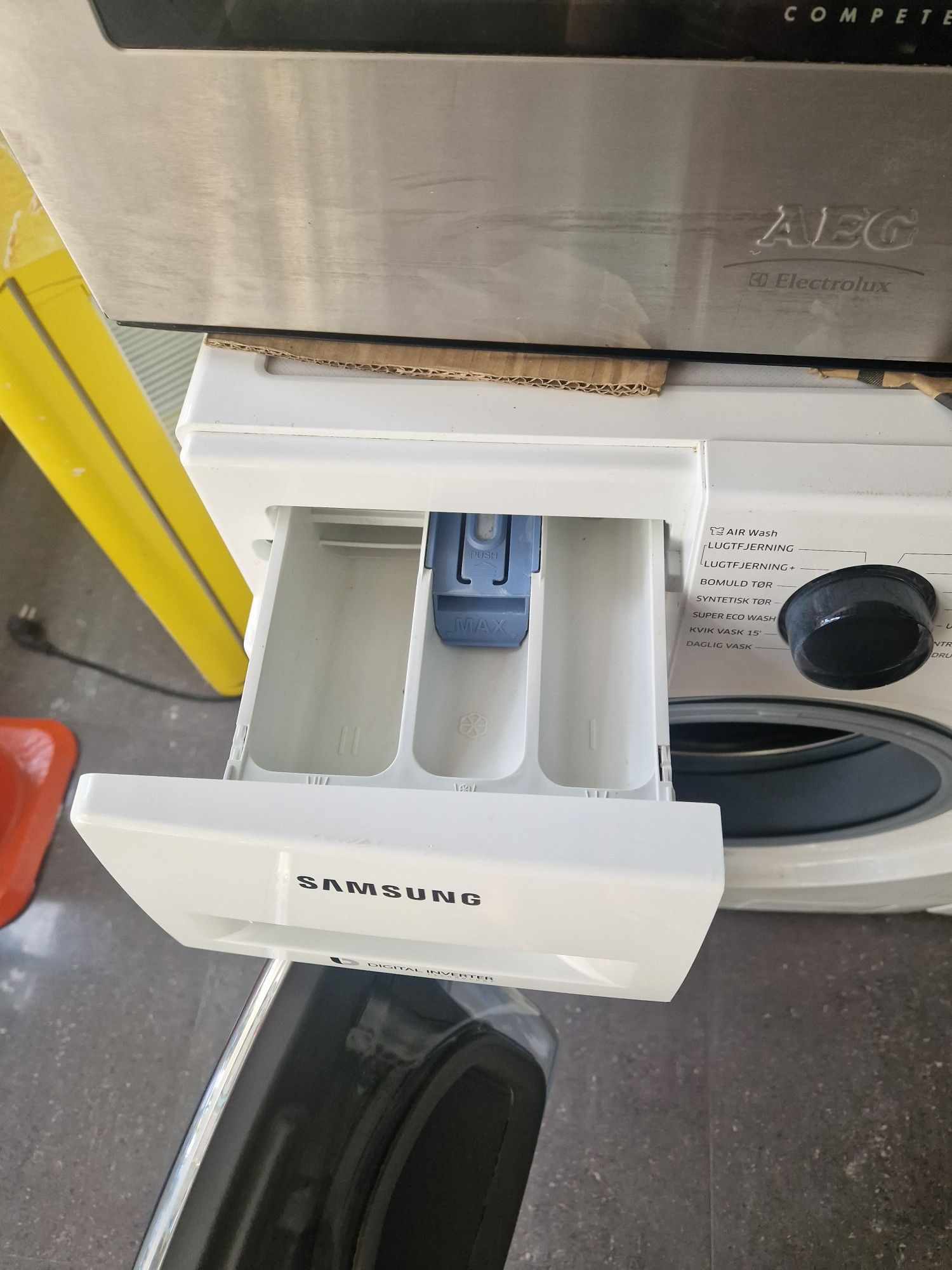 Пералня със сушилня Samsung 8/6