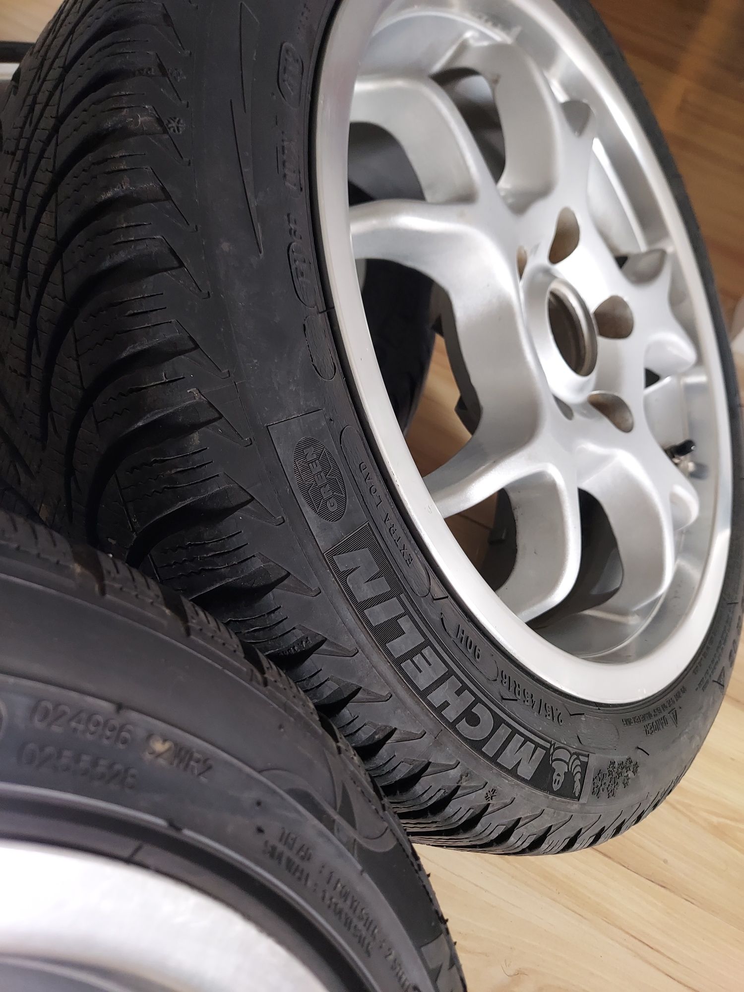 Set 4 jante aliaj 16” cu anvelope all-season – BMW E36 – 205 45 R16