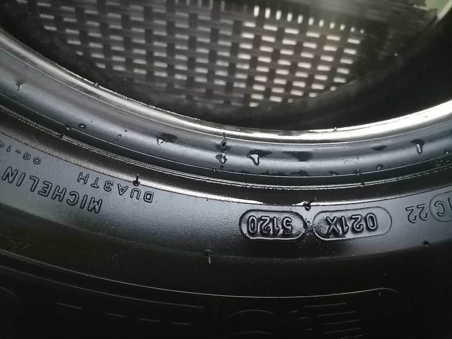 Anvelope Michelin Primacy 4 215 65 R17