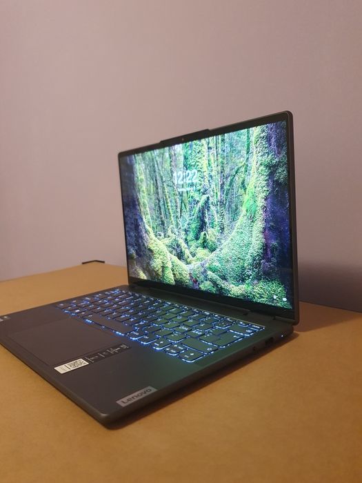 Laptop lenovo yoga 7 2023 i5 evo